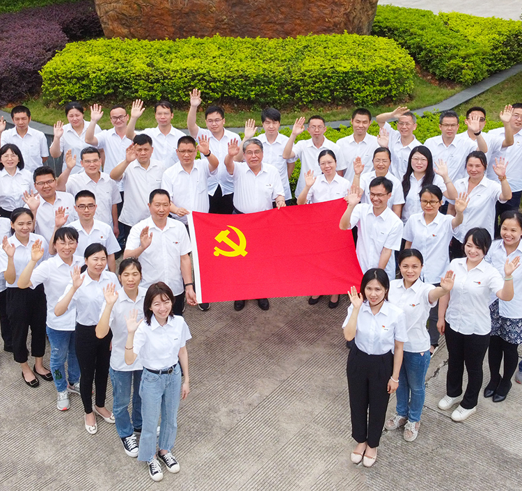 柳工多項黨建創(chuàng)新成果入選全國黨建優(yōu)秀案例